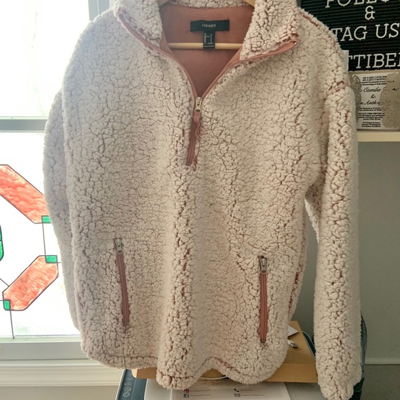 Forever 21 Sherpa Pullover - Picture 5 of 5